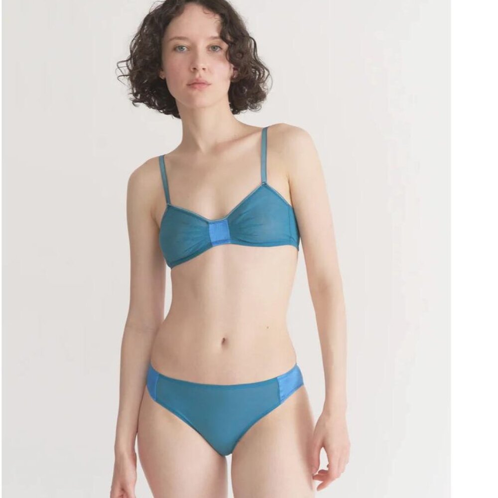 ARAKS Uma Bralette in Flutter Size S (fits 32A-30B)